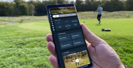 Golfer viewing live club and course information in the How Many Strokes Members App.