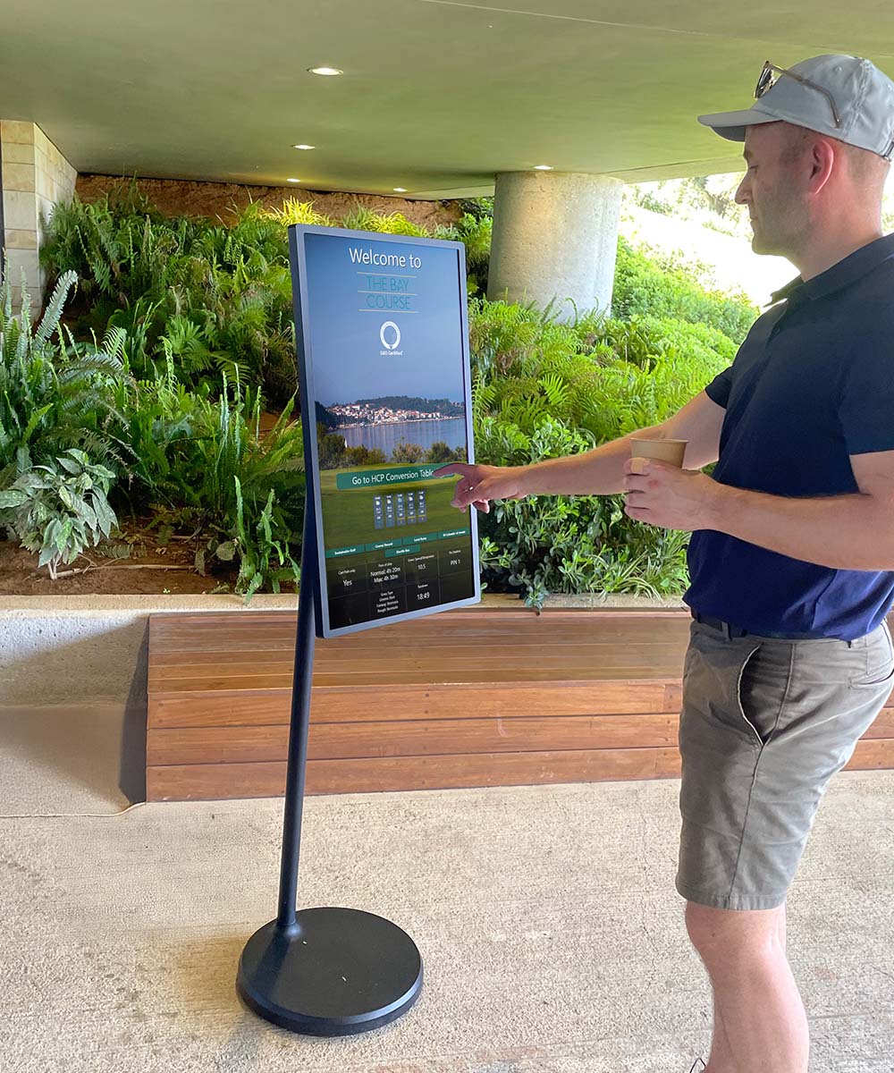 32-inch with Battery Stand